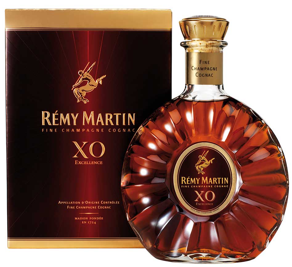 Rượu XO Remy Martin - Nổi bật hương hạt phỉ